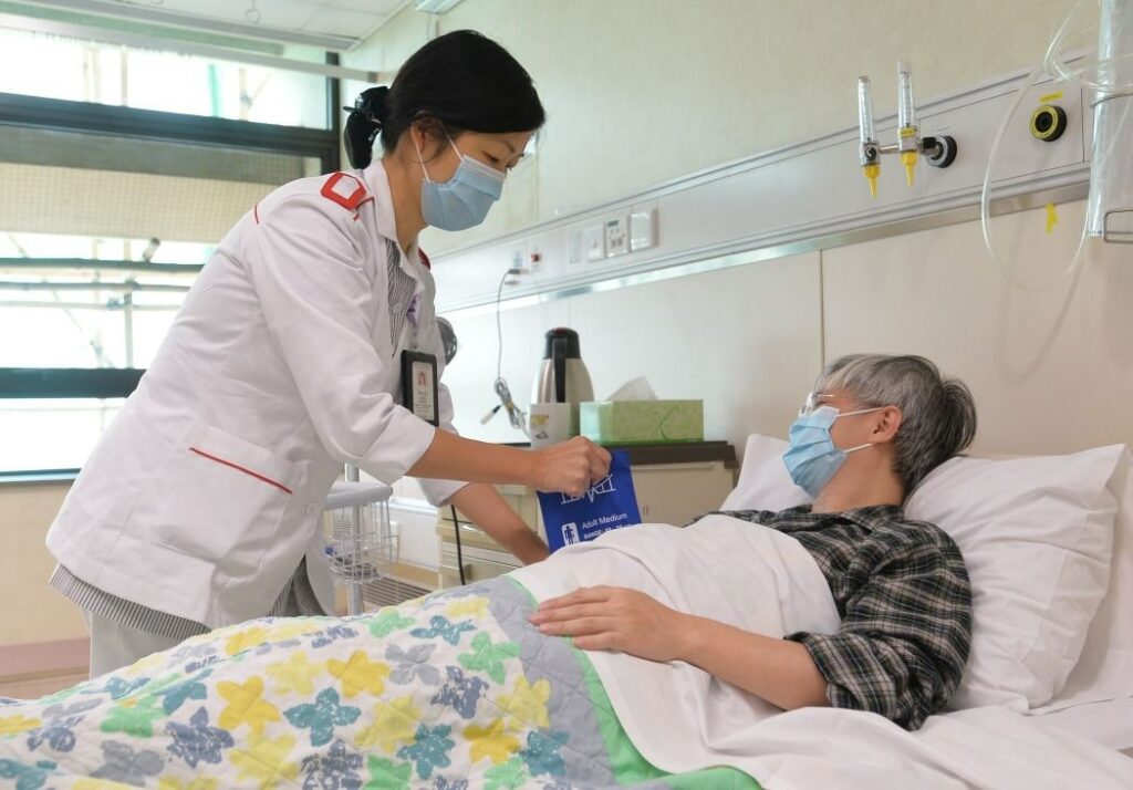 Hong Kongers receive good healthcare