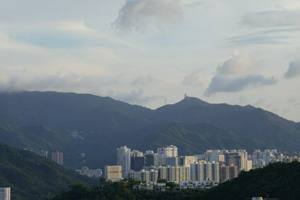 Hong Kong’s Exorbitant Land Prices