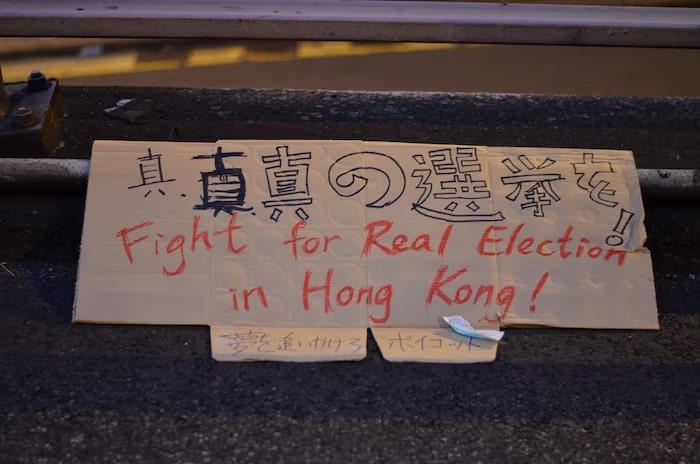 Hong Kong’s Unstable Political Relationship with the Mainland